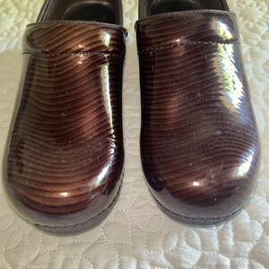 Dansko XP Clogs, size 37